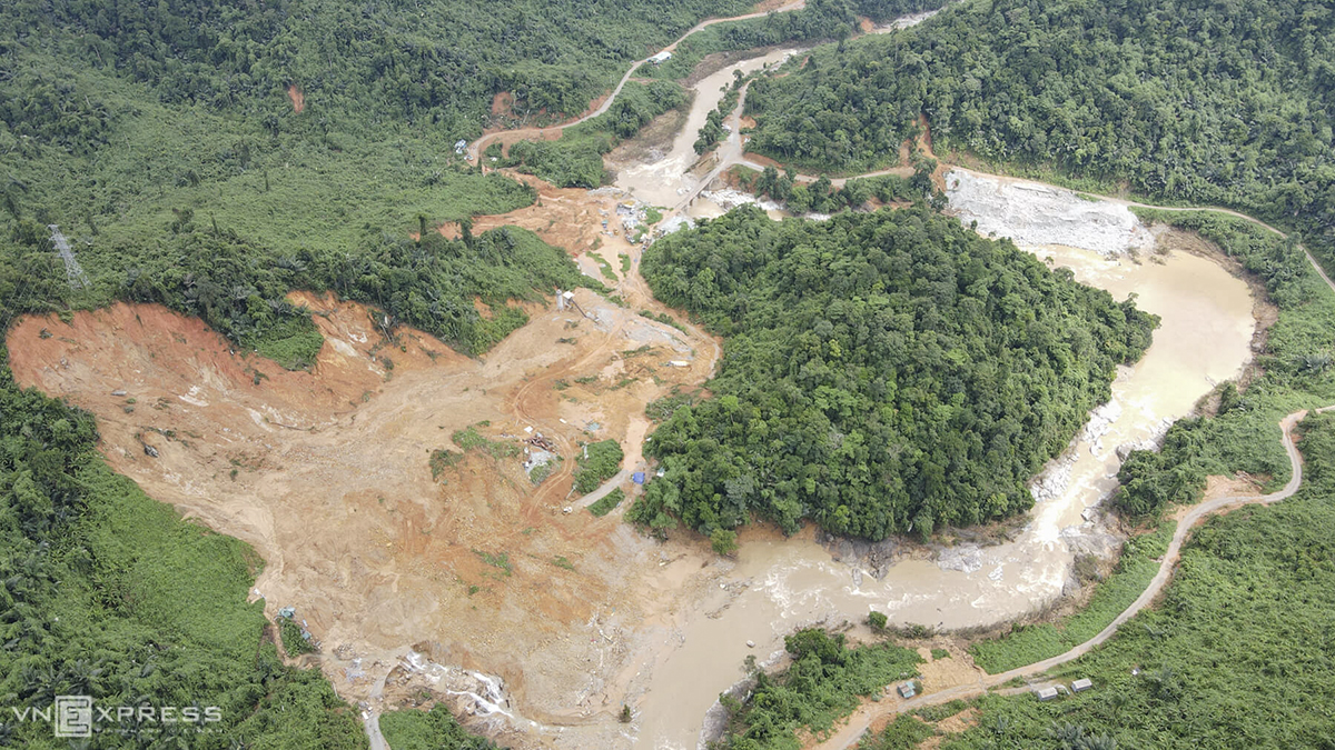 Vietnam Bans Small Hydro