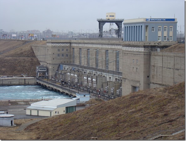 Irkutskaya HPP (belongs to EuroSibEnergo) alters the level of Lake Baikal