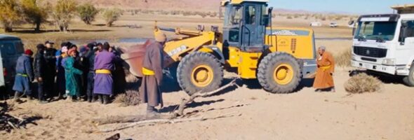 Local people stopped Chinese drilling machinery at the site of Erdeneburen HPP construction